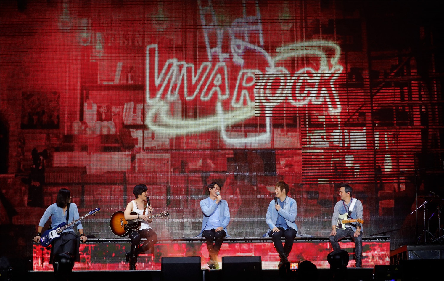 “陪你20岁”电影《五月天人生无限公司》曝终极预告