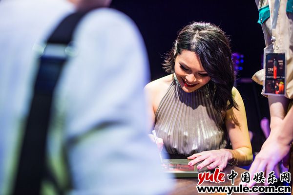 周蕙《不被遗忘的时光》内地首度开唱 为歌迷设置暖心惊喜