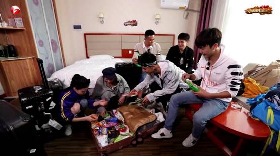 95后初踏征途 安徽卫视《青春的征途》今日首播