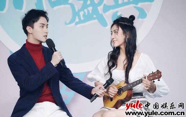 《医妃难囚》开播 高寒化身翩翩医者守护知己