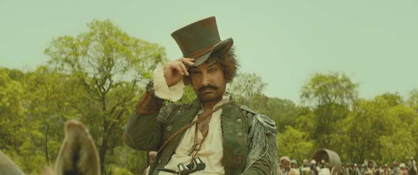 阿米尔汗《印度暴徒》内地将映 首曝中文预告还原动作奇观