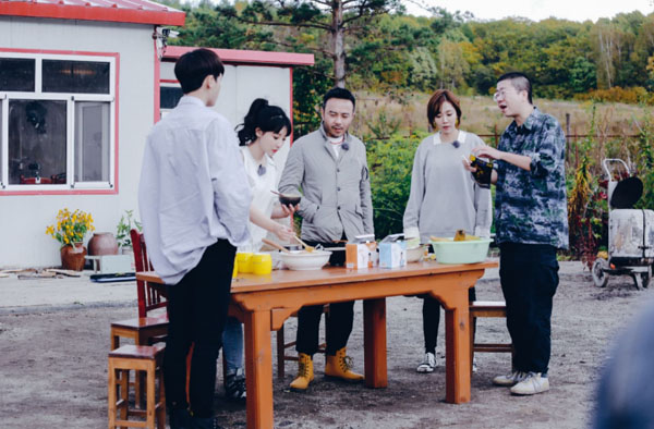 《野生厨房》姜妍随身带擀面仗成国民“最想娶” 汪涵喊话钱枫：赶紧回来！