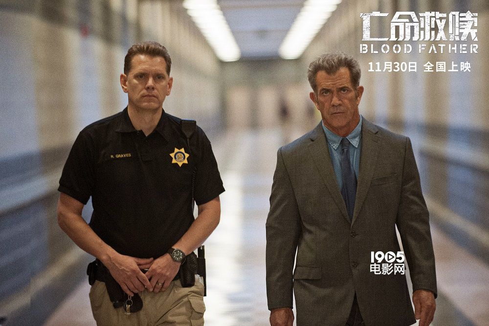 《亡命救赎》上映 梅尔·吉布森新作展现枪战大戏