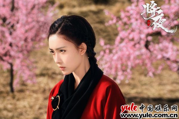 孟子义《将夜》演绎冰山版道痴侠女 一袭红衣只为人间正道