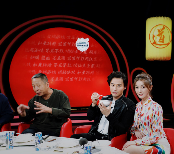 刘美旗做客江苏综艺频道《味道》栏目诉说台前幕后趣事儿