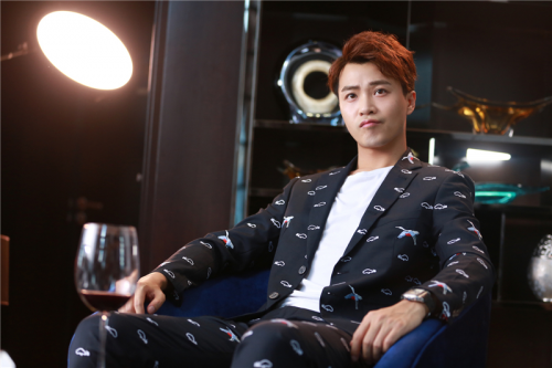 孟瑞《倾城时光》完美收官 “正义CP”终成正果获盛赞