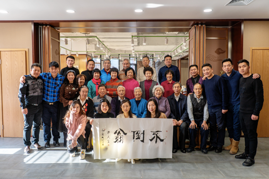 电视剧《不倒翁》研讨会顺利举办 崇尚老年人就要健康地活着