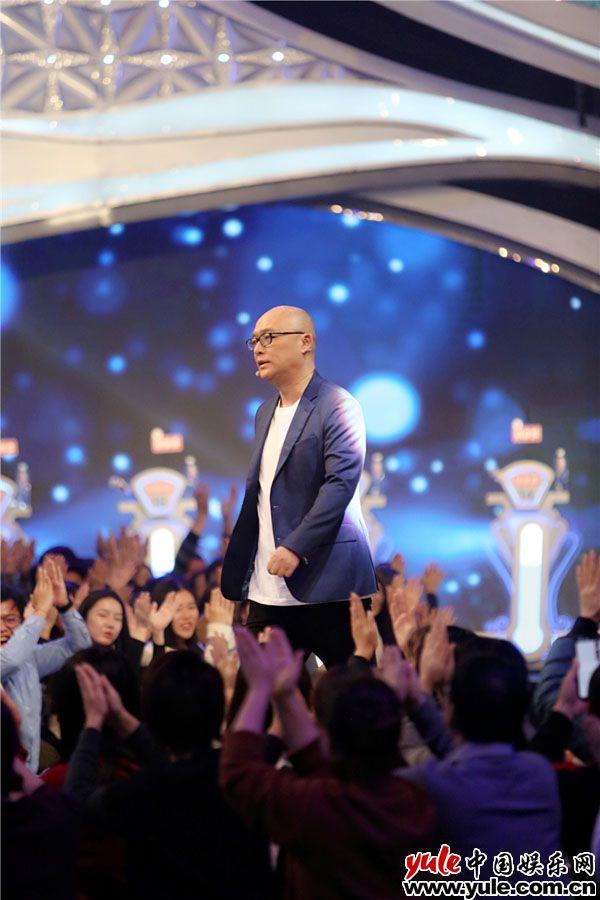 自恋和自信的区别是什么？《非诚勿扰》为你解答  “翻版姜振宇”登台相亲