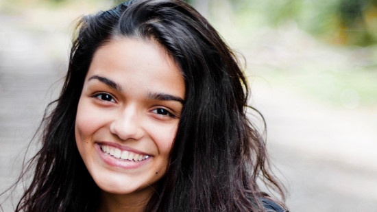 斯皮尔伯格启用新人 17岁女生将主演《西区故事》