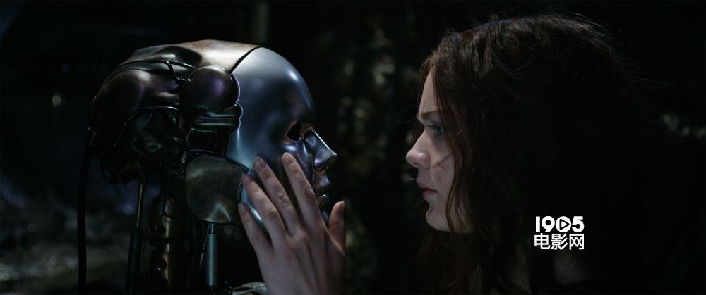 《掠食城市》曝幕后特辑 机器人养父成最大泪点