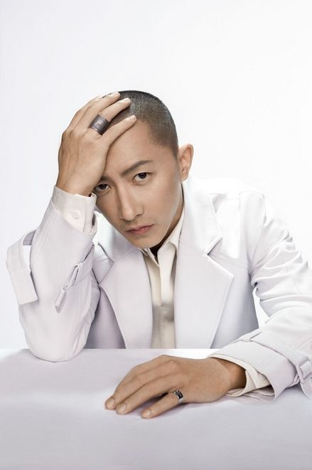 《大侦探霍桑》1月25日全国公映 韩庚献声主题曲