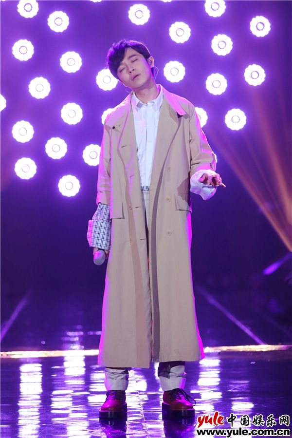 吴青峰《歌手》2019第三期再获高排名  深情诠释《起风了》获不俗反响