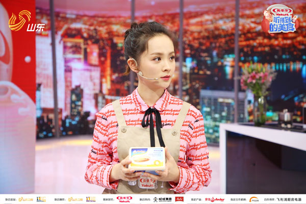 奶茶星人邓莎《听美2》挑战网红爆浆蛋糕 大叔徐乃麟恋上少女心甜品