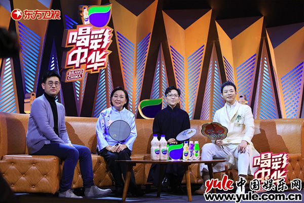 德云社陶阳登台《喝彩中华》讲述京剧神童转行经历歌唱家吕薇诉说戏台到舞台故事