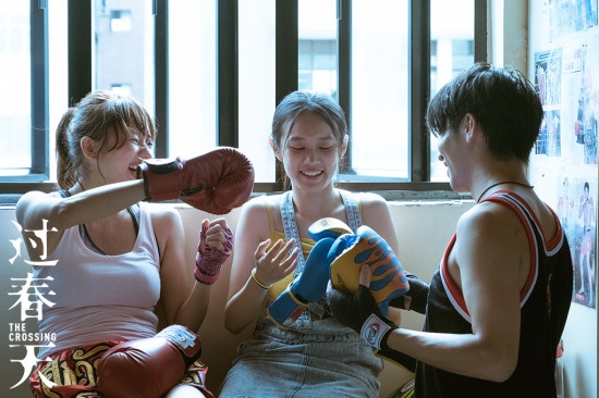 成熟得不像处女作！《过春天》深圳路演看哭观众