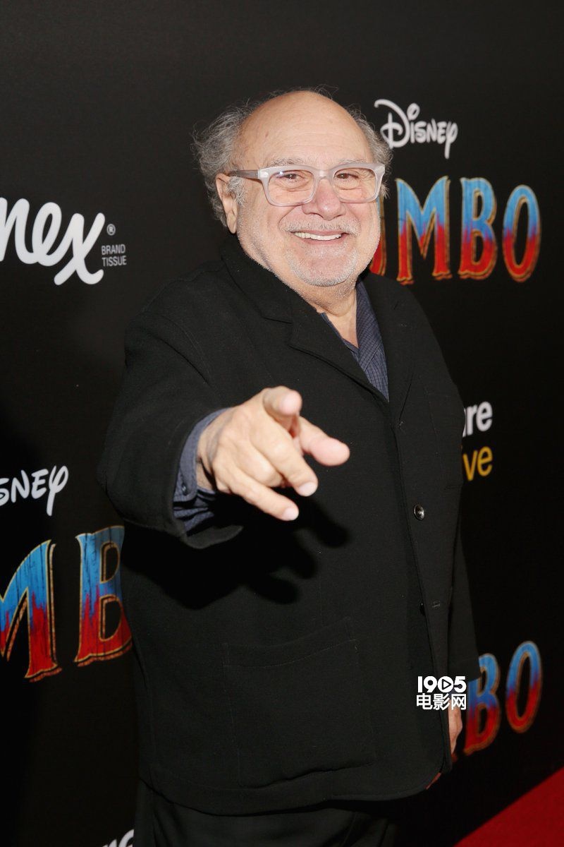 《小飞象》洛杉矶首映礼 伊娃·格林等人盛装出席