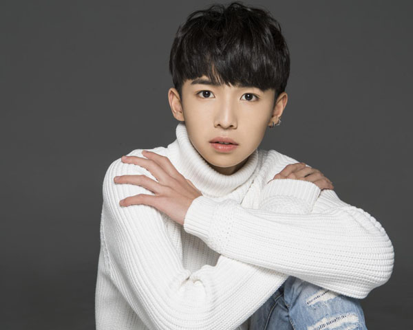 《蓝色生死恋》苗雅宁版少年俊熙 网友表示是初恋的感觉