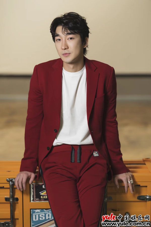 《青春斗》将播 郑家彬花样演绎青春B面