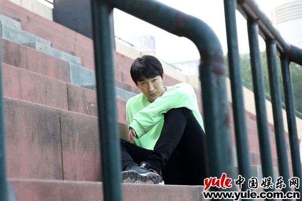 《青春斗》热播 郑家彬：前方危险 高能预警