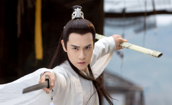 胡一天开启霸屏模式，4部电视剧待播，新剧《民国奇探》开机