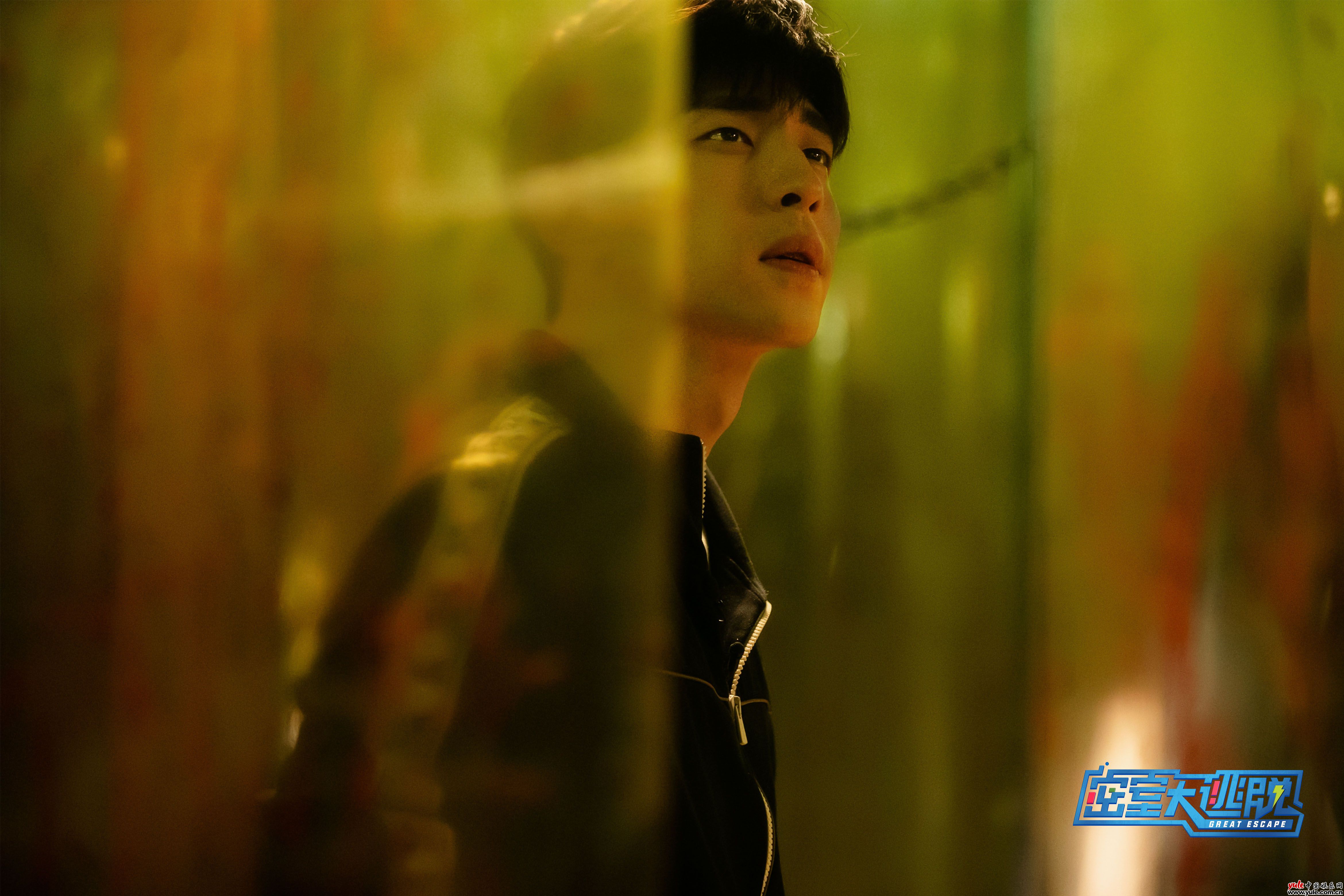 《密室大逃脱》杨幂邓伦醋锅捞钥匙 黄明昊张国伟搭人梯