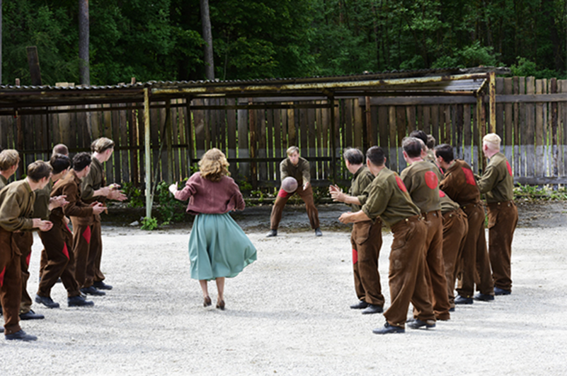 天坛奖入围影片《战火球星》 德国好门将的传奇史