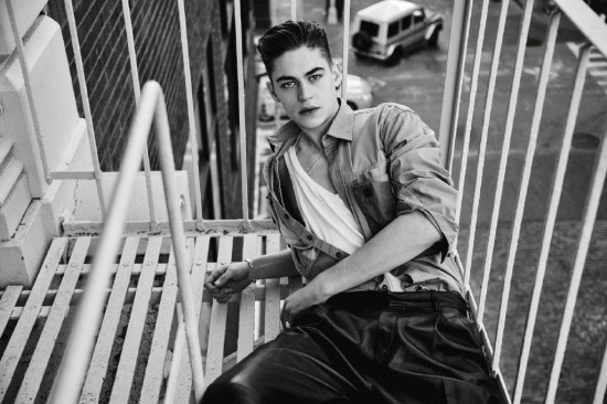 “小伏地魔”加盟惊悚片 合作《权力的游戏》男星