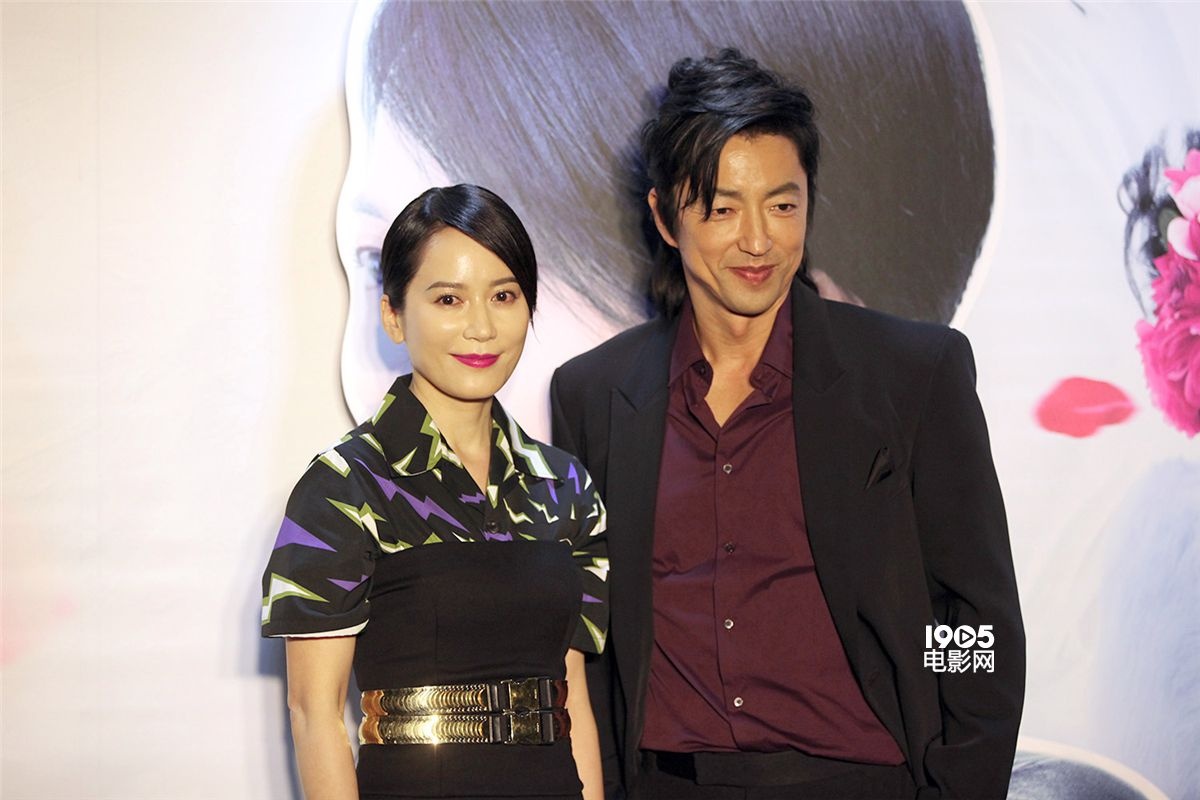 俞飞鸿感怀入行40年 期待市场宽容接受《在乎你》