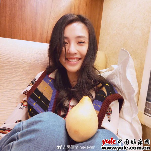 《夜空中最闪亮的星》热播 “甜力少女”吴倩引网友心动