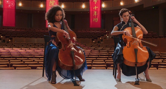 闺蜜间的恐怖斗争？《完美琴仇》首曝中字预告