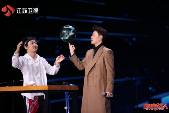 《百变达人》“星赏人”本周再聚首 为达人打call见证非凡