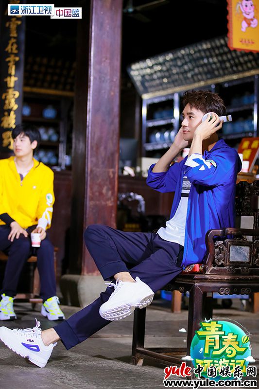 《青春环游记》王凯吴谨言频频“崩溃”杭州游记探寻苏轼留下的故事