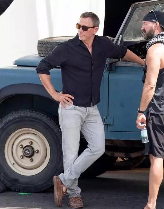 007克雷格拍戏时摔伤 新一部《邦德》工作暂停