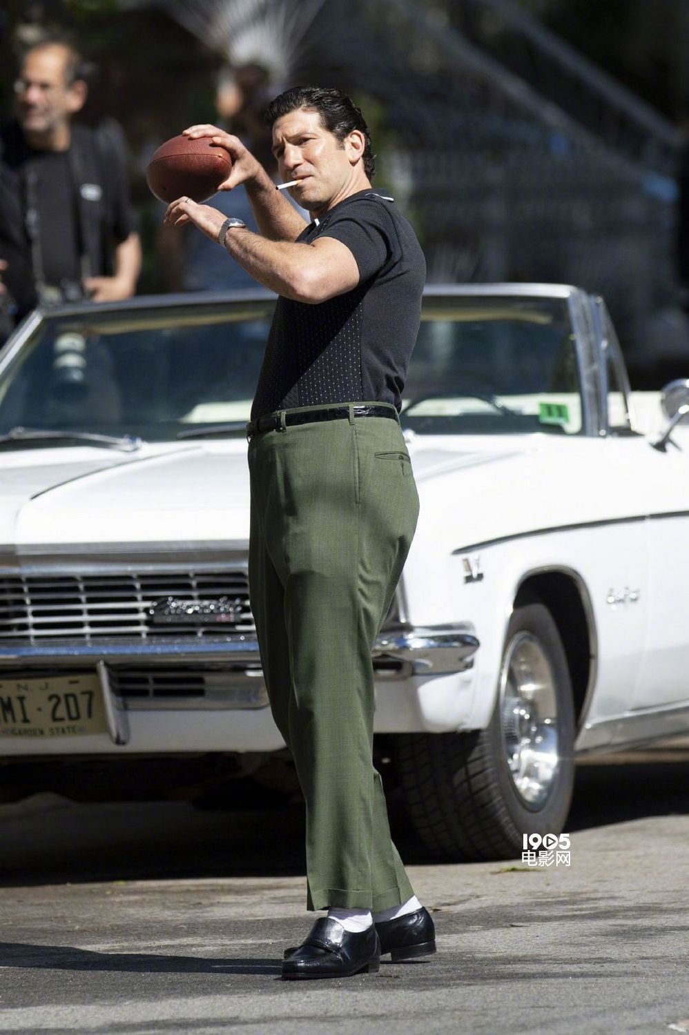 乔·伯恩瑟发福！《纽瓦克的诸多圣人》片场照曝光