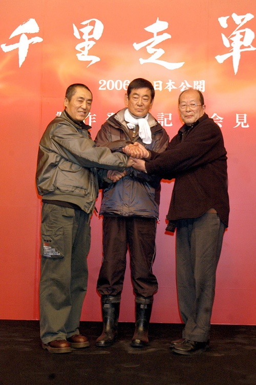 《血疑》导演降旗康男去世 曾合作张艺谋高仓健