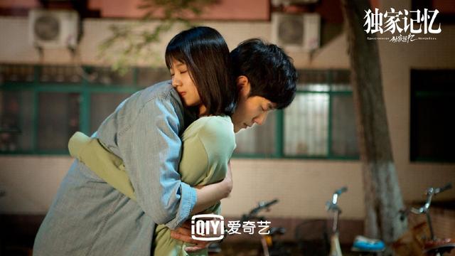 《独家记忆》发布主题曲MV 张超李婷婷合力“熬糖”教你甜宠秘籍