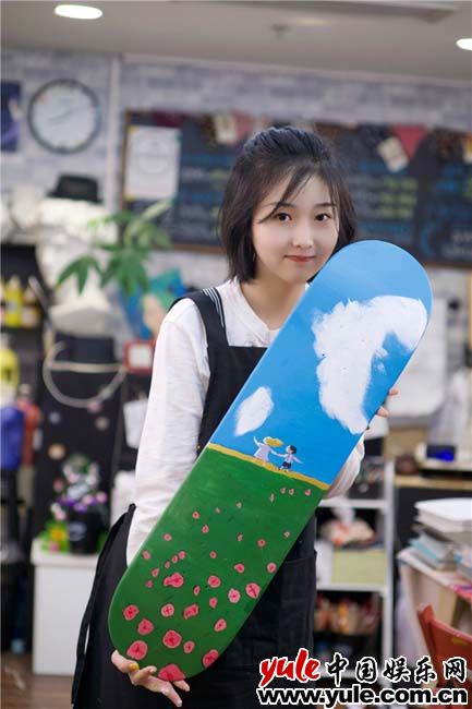 《青春歌谣》首播 郁一凡正式“入学”释放青春力量