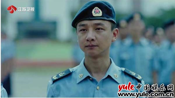 《空降利刃》老兵退伍，“团长，你再骂我们一次吧”成催泪弹！