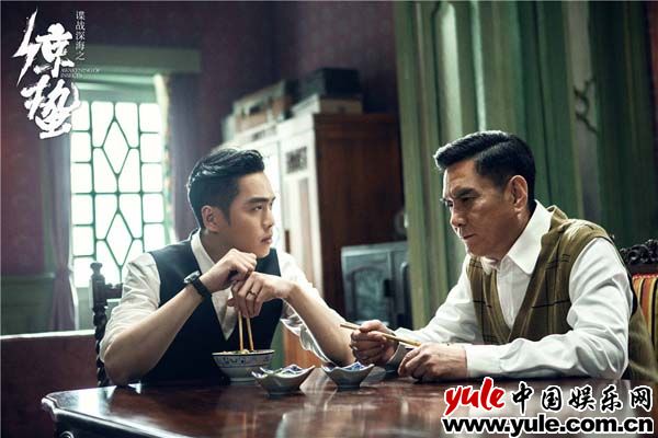 《谍战深海之惊蛰》张若昀再遭怀疑 孙艺洲得尝恶果