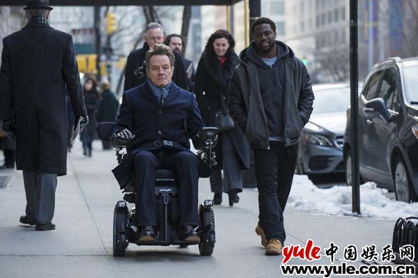 《触不可及》情感特辑曝光 凯文•哈特惨遭毒师老白“出卖”