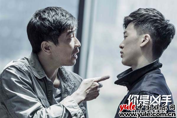 李九霄《你是凶手》今日上映 新人警员惊险追凶侦查十年悬案