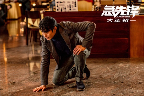 《急先锋》曝高燃花絮 喜剧演员艾伦挑战动作戏