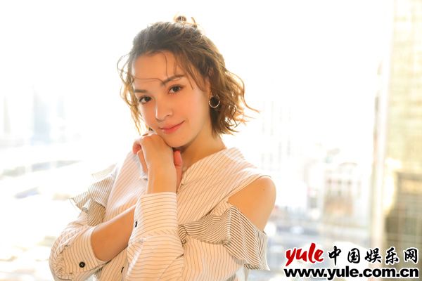 张榕容亮相《从前有座灵剑山》见面会 和许凯师徒重聚互怼不断