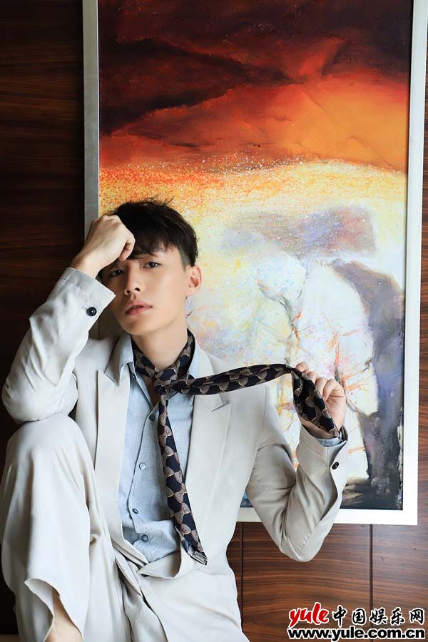 代旭《精英律师》上海发布会  认领“忠犬男友”角色新标