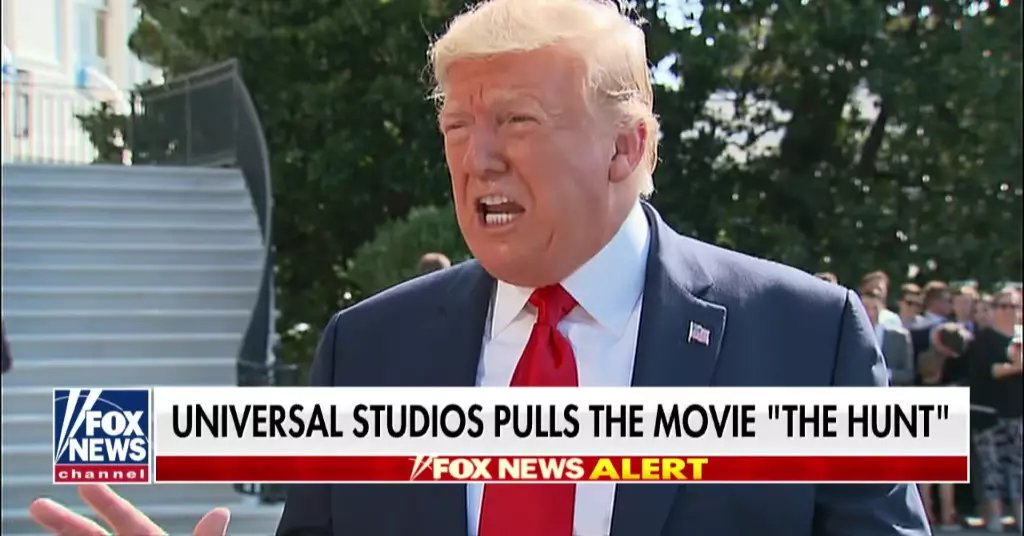 电影《狩猎》上线美国流媒体，曾被特朗普点名批评