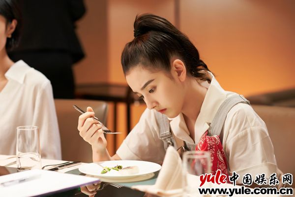 宋祖儿新剧《舌尖上的心跳》开播  林可颂上线就好拼