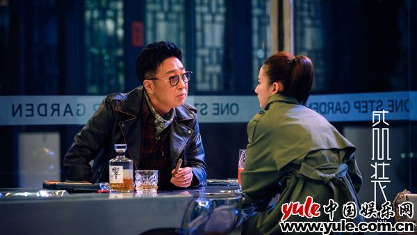 都市职场剧《盛装》热播 老颓点破职场生存法则