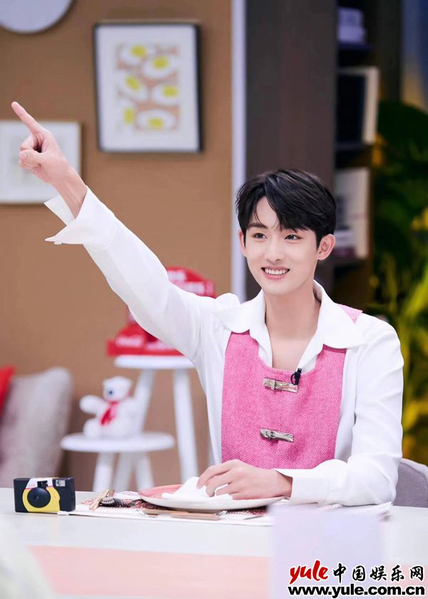 董思成《是很熟的味道呀》童年行为大赏 满载欢乐时光