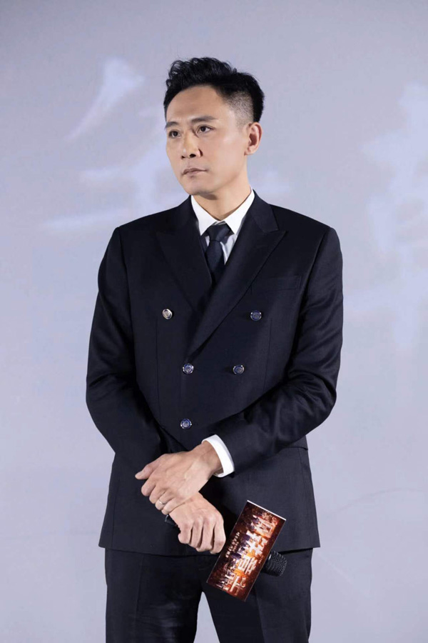 用心、用情、用功 《钢铁意志》首映获赞“扎实！”