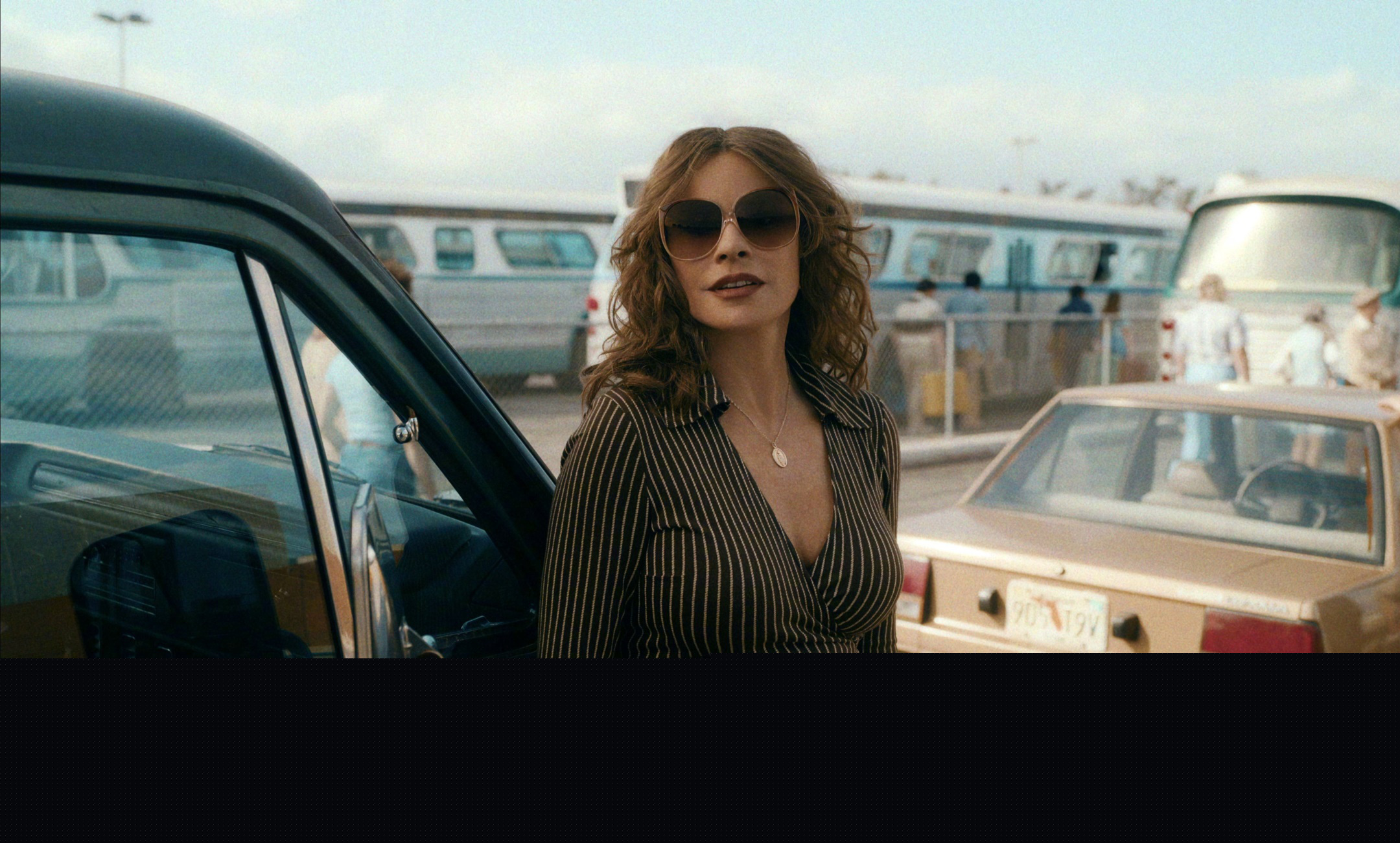 《格丽塞尔达》发布剧照 聚焦哥伦比亚“黑寡妇”